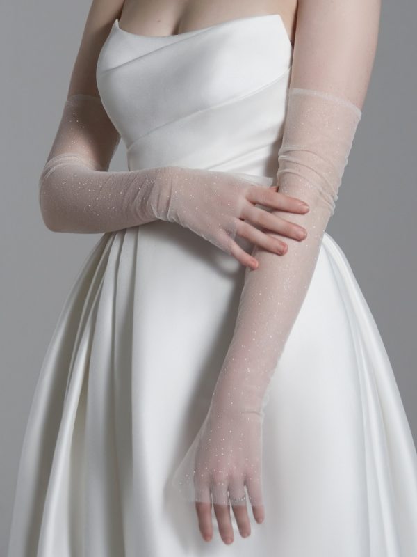 Maggie Sottero: Kristin Sleeve