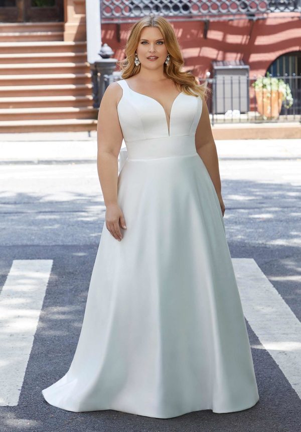 Morilee: Harlow (3374) - Sizes 16-32 Only
