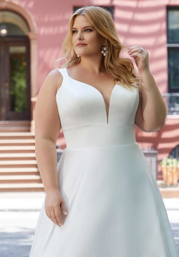 Morilee: Harlow (3374) - Sizes 16-32 Only - Image 2